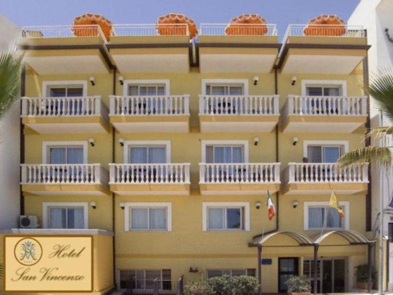 Hotel Orizzonte Letojanni Exterior photo